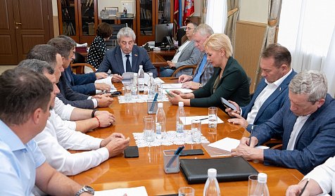 Заседание Заксоба пройдет 18 сентября